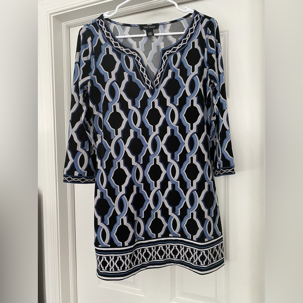 White House Black Market Blue and Black Patterned Top